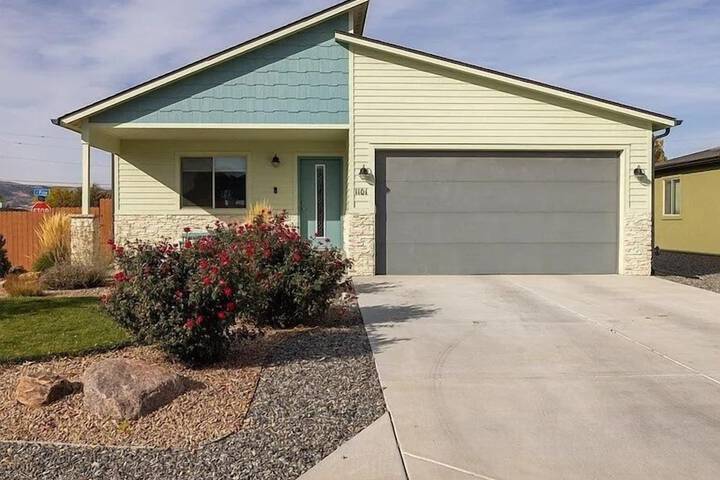 Bark & Bike Abode 3 Bedroom Home