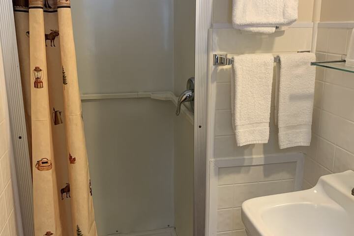 Room 26 of 48