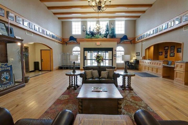 Hotel Interior 10 of 45