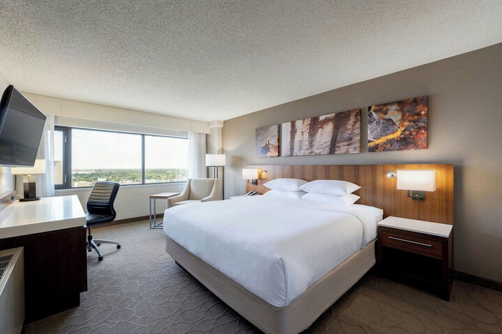 Delta Hotels by Marriott Regina
