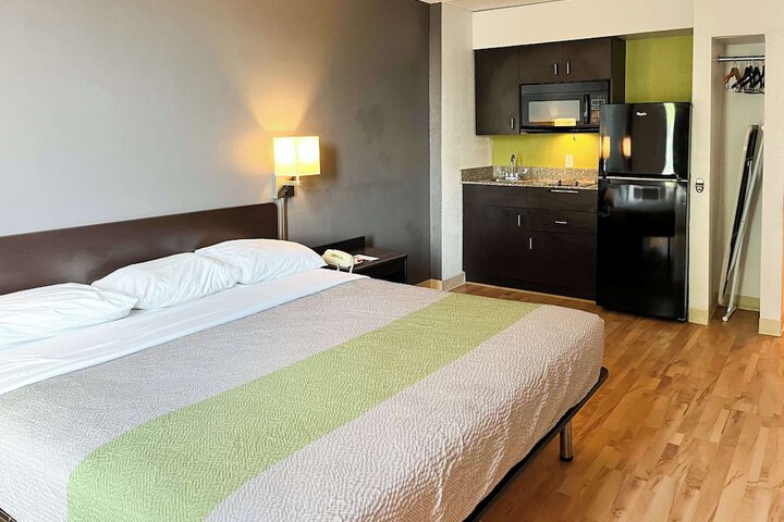 Studio 6 Suites Clarion PA