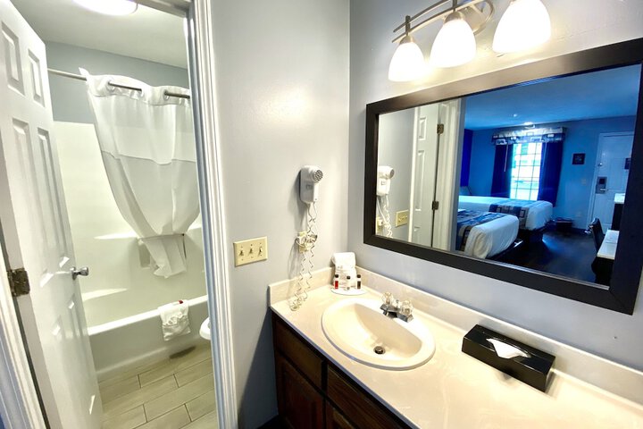 Baymont by Wyndham Albany at Albany Mall