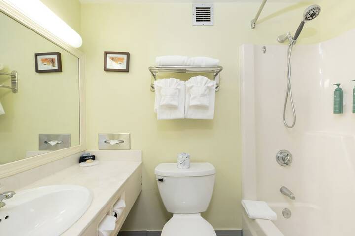 Fireside Inn & Suites West Lebanon