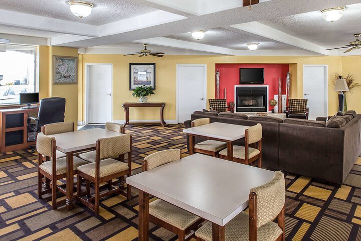 Hotel Interior 2 of 39