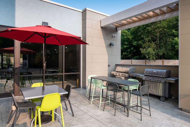 Terrace/Patio 27 of 29