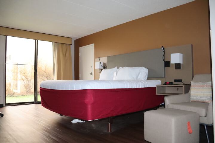Room 18 of 55