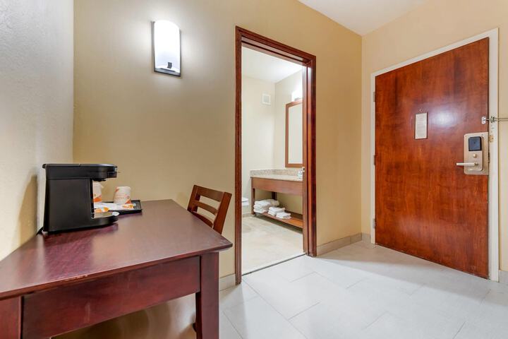 Comfort Inn & Suites Michigan City South