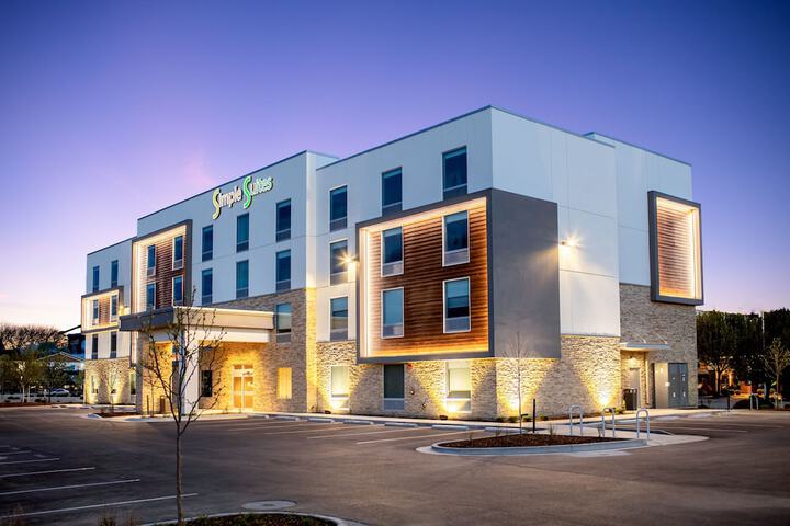 Hotel 2 of 28