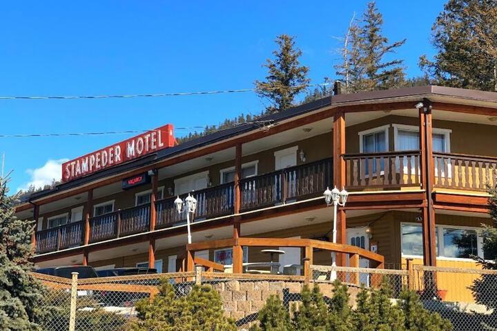 Hotel 3 of 32