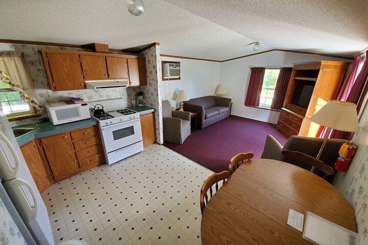 Room 13 of 63