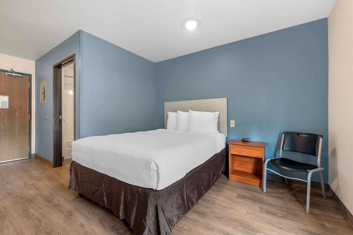 Extended Stay America Select Suites - Orlando - East