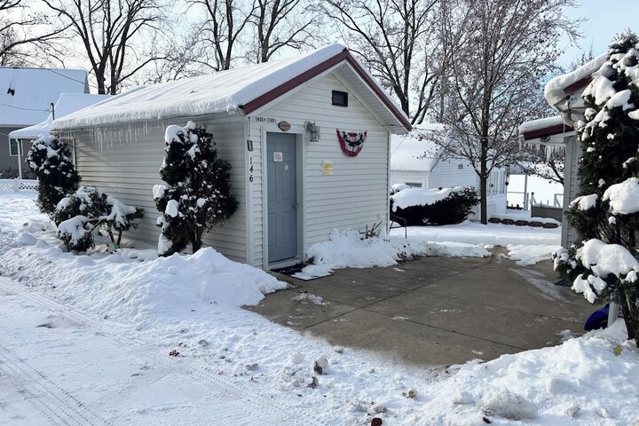 The Wellington Cottage