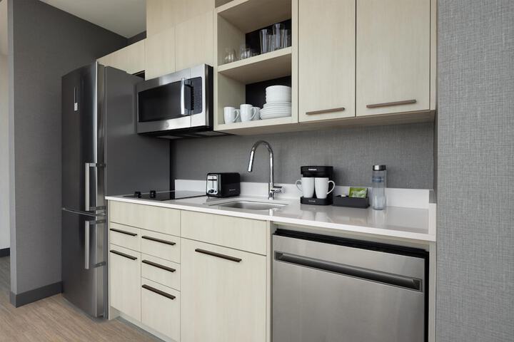 Homewood Suites by Hilton Surrey