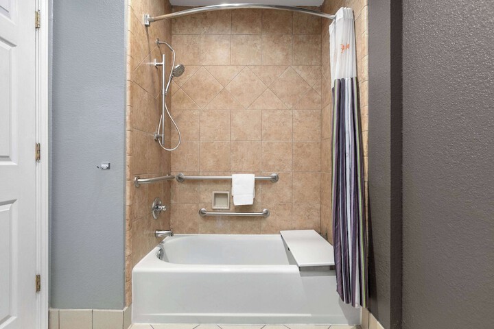 La Quinta Inn & Suites by Wyndham Belton - Temple South
