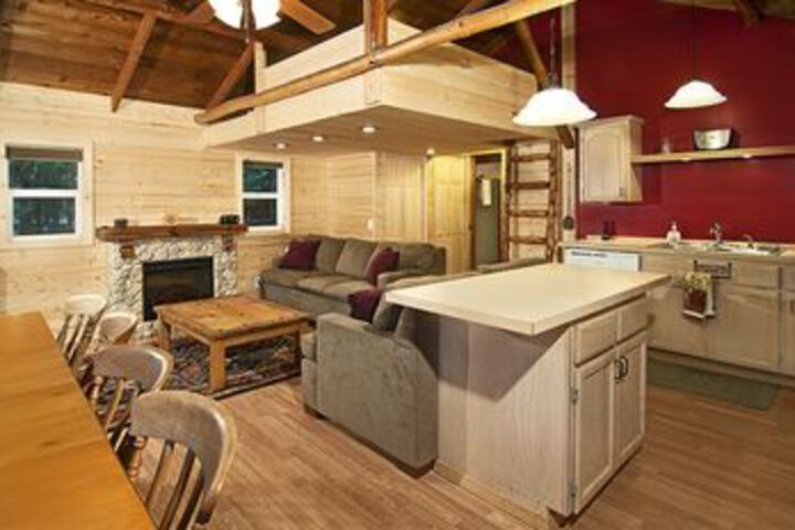 Wild Sky Escape Cabin