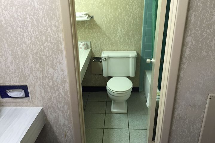 Room 29 of 36
