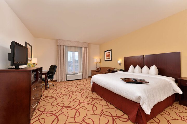 Room 16 of 34