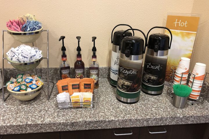 Quality Inn & Suites Minot North