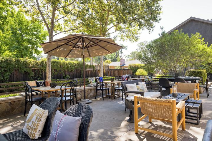 Terrace/Patio 60 of 71