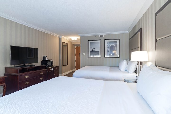 Room 14 of 60