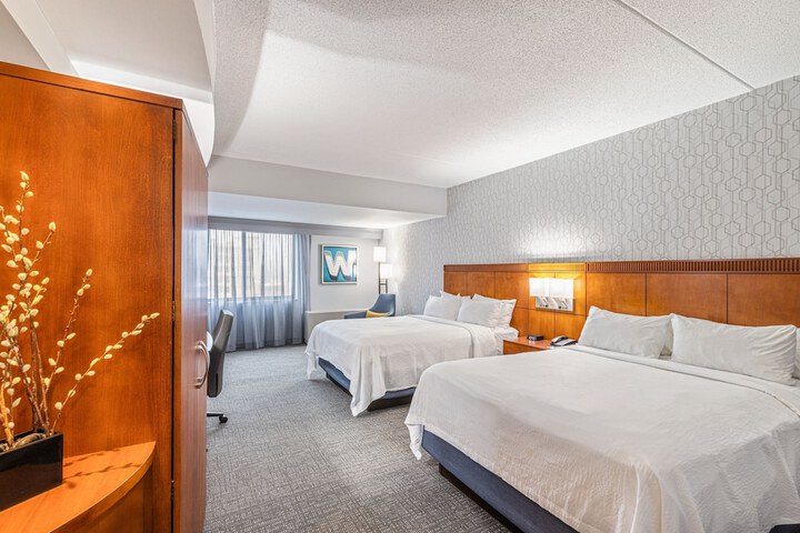 Courtyard by Marriott Boston Waltham