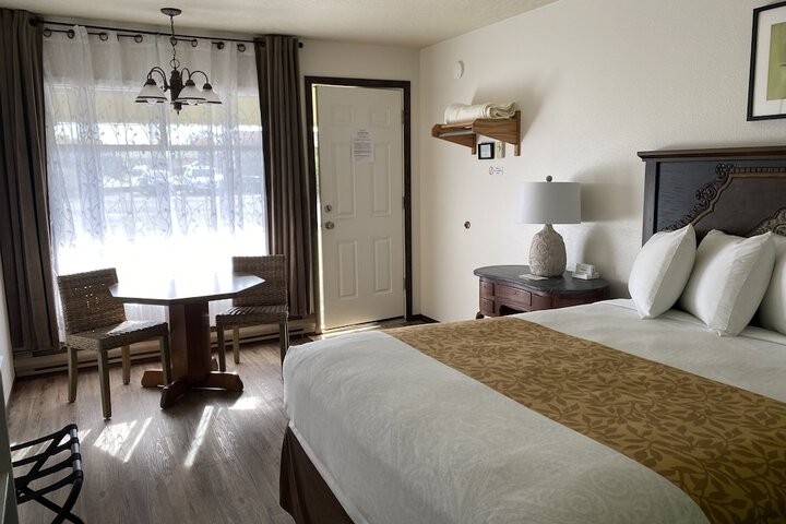 La Kris Inn