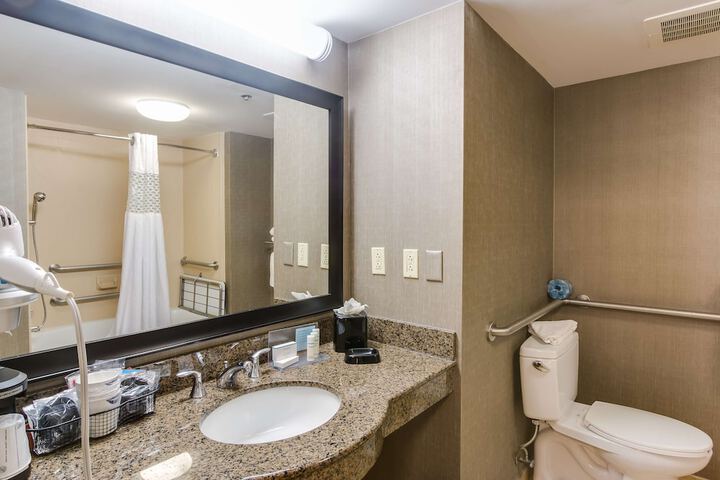 Room 21 of 75