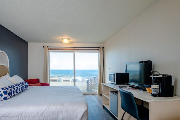 Room 104 of 124