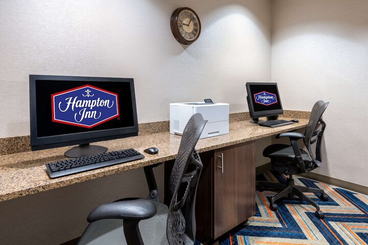 Business Center 27 of 27