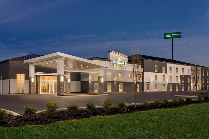 Hotel 3 of 33