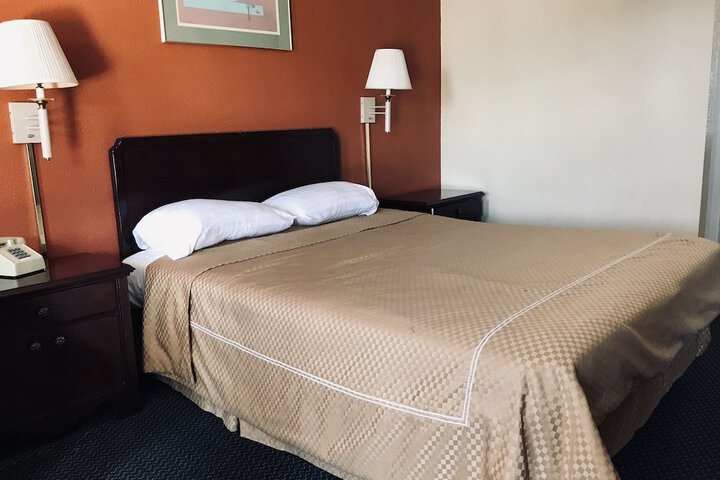Executive Inn