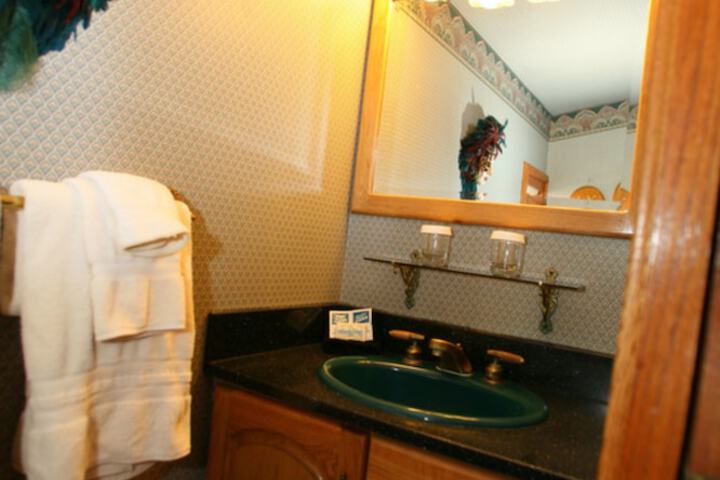 Featherbed Railroad B & B Resort