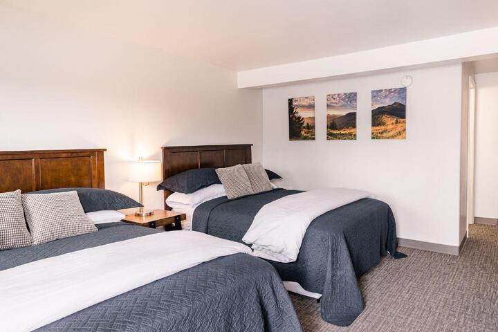 Alaska Frontier Inn