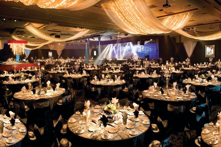 Ballroom/Hall 80 of 104