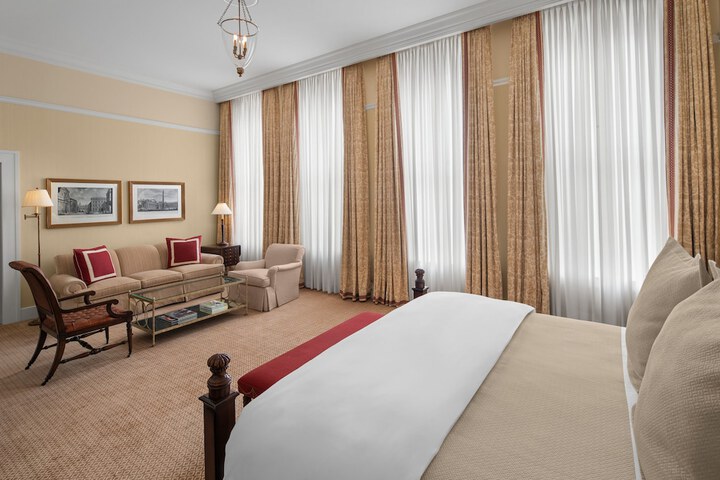 Capital Hotel