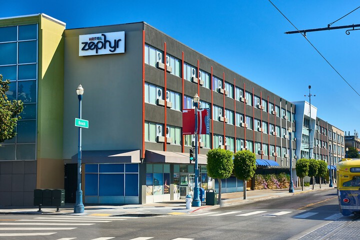 Hotel 2 of 49