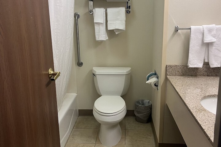 Room 67 of 111