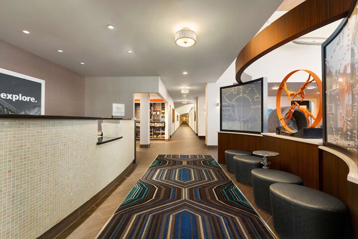 Hotel Interior 8 of 44