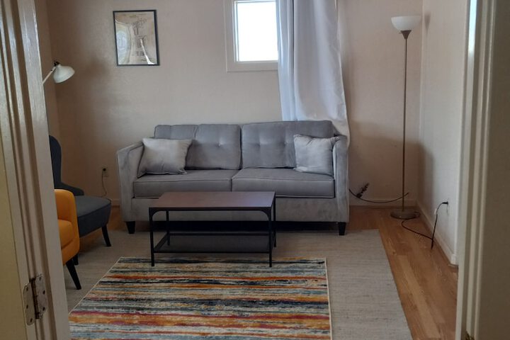 Room 6 of 38
