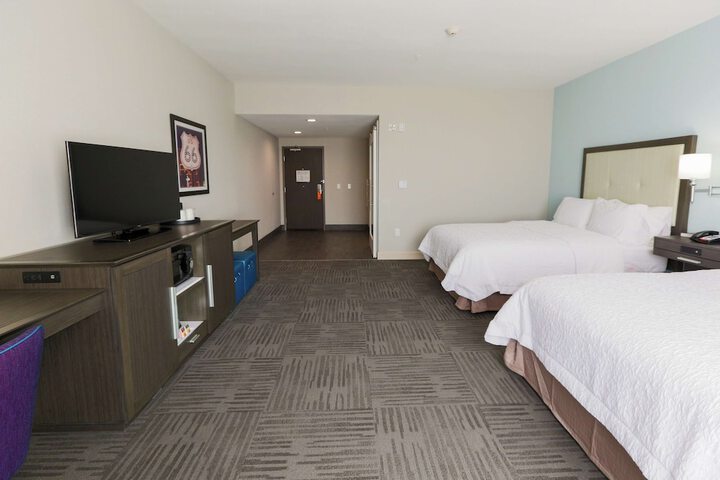 Room 38 of 65