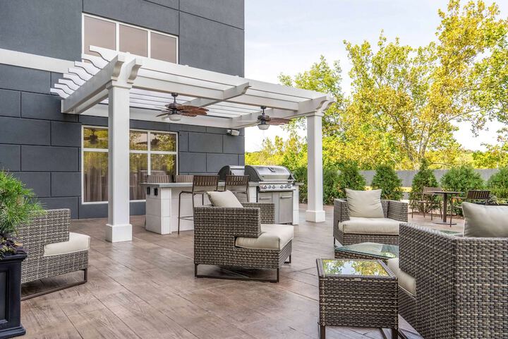 Terrace/Patio 48 of 57
