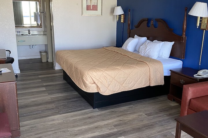 Room 41 of 52