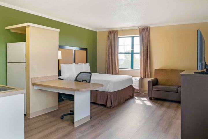 Extended Stay America Suites Detroit Madison Heights