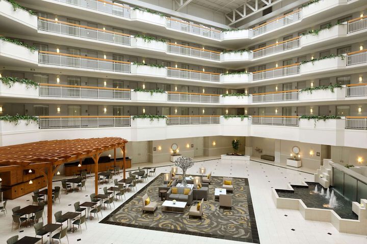 Hotel Interior 6 of 33