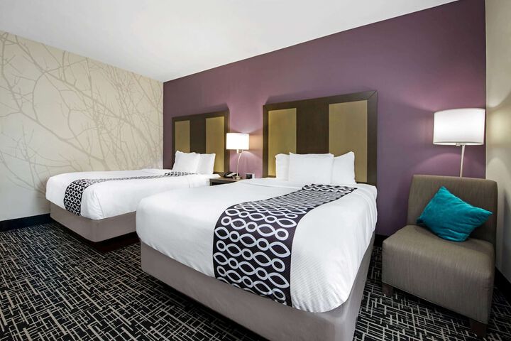 Room 9 of 29