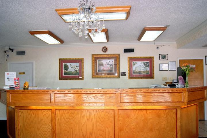Hotel Interior 4 of 38