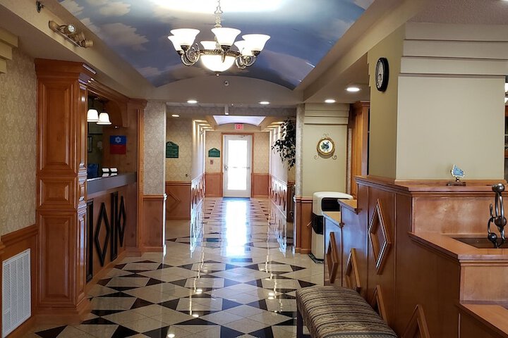 Hotel Interior 7 of 39