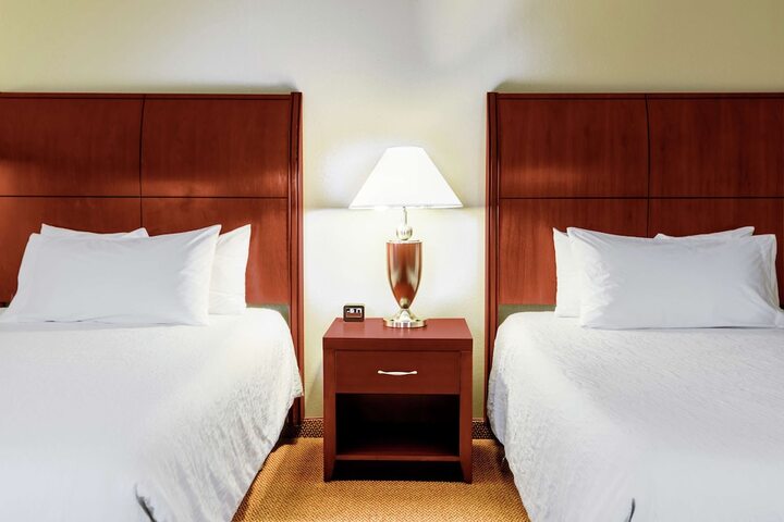 Room 27 of 50
