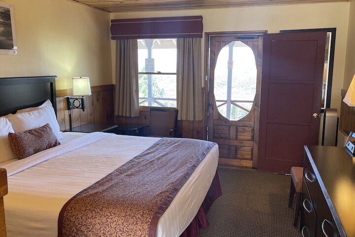 Room 58 of 96