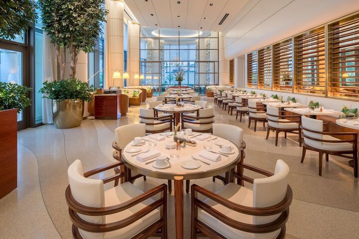 Dining 104 of 132